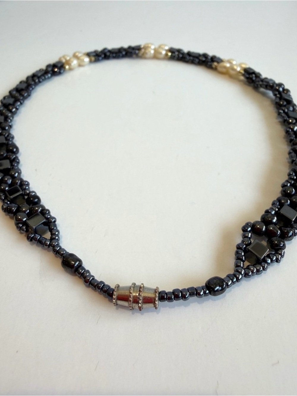 Handcrafted Hematite and Freshwater Pearl Choker/Collar Necklace - Picture 7 of 10